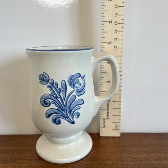 Pfaltzgraff YORKTOWNE Mugs ~ Set Of 4 ~ Pedestal / Irish Coffee MUGS ~ Pristine - Picture 16 of 16